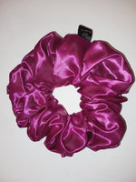 Load image into Gallery viewer, FOCUS - VOLUME SCRUNCHIES
