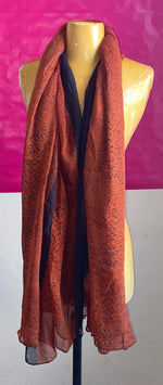 Load image into Gallery viewer, THE PAISLY SCARF
