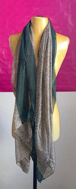 Load image into Gallery viewer, THE PAISLY SCARF
